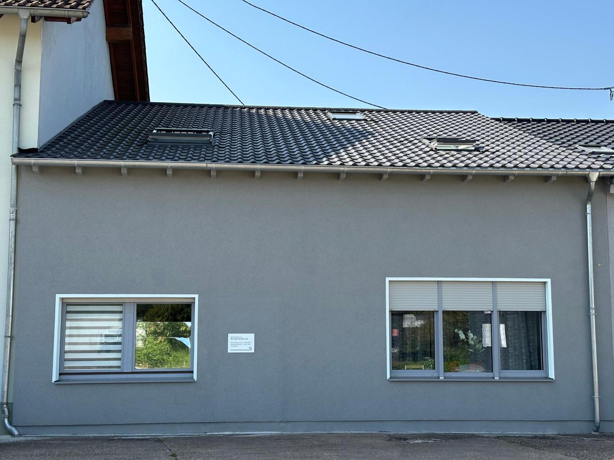 Grosse Ferienwohnung Gaestehaus Neubau Merzig 120M2 Exterior foto